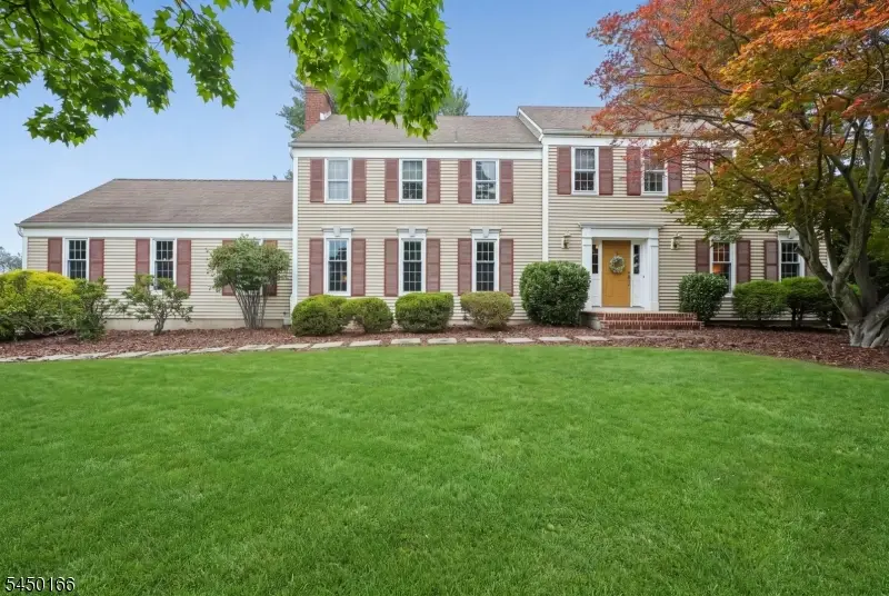 10 Sunnyfield Dr, Readington, NJ 08889 - #1