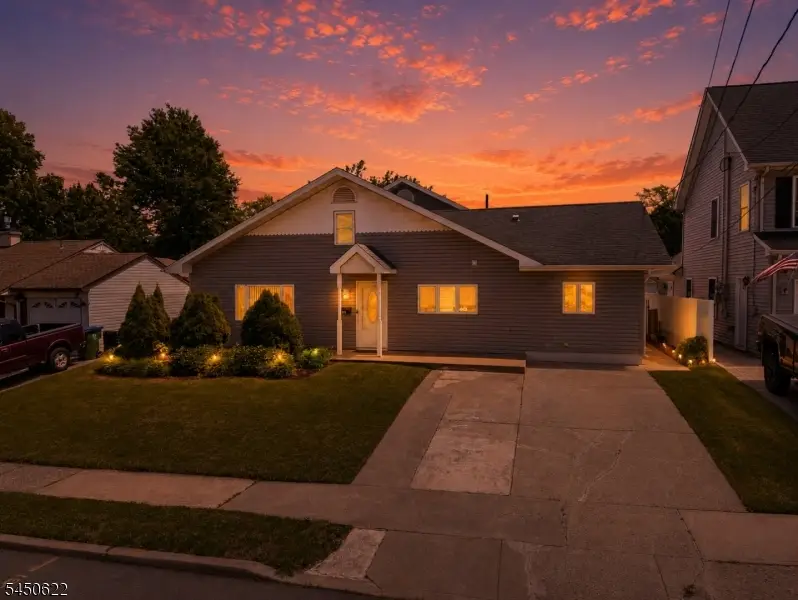 24 Winthrop Rd, Edison, NJ 08817 - #1