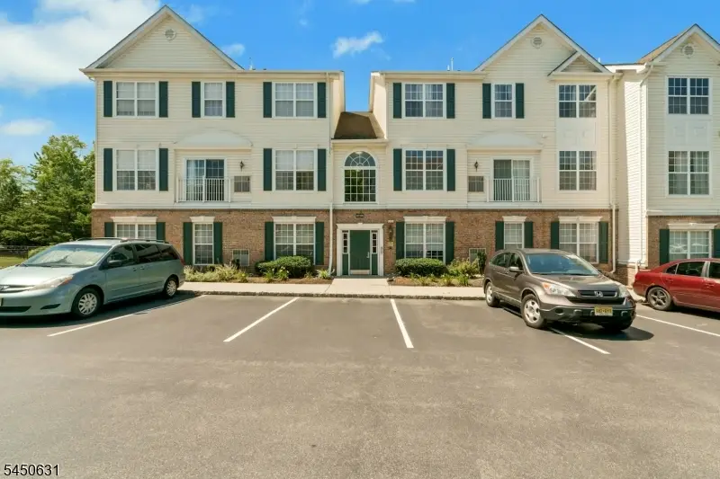 428 Lenape Ln, Lopatcong, NJ 08865 - #1