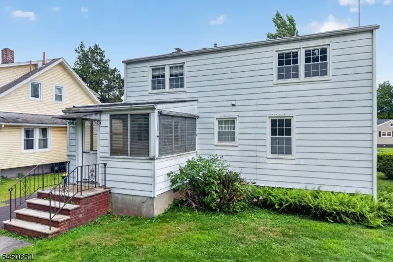 253 Chestnut St, Bound Brook, NJ 08805 - #2