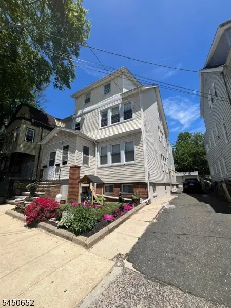 95 Prospect Ave #3, Irvington Twp., NJ 07111