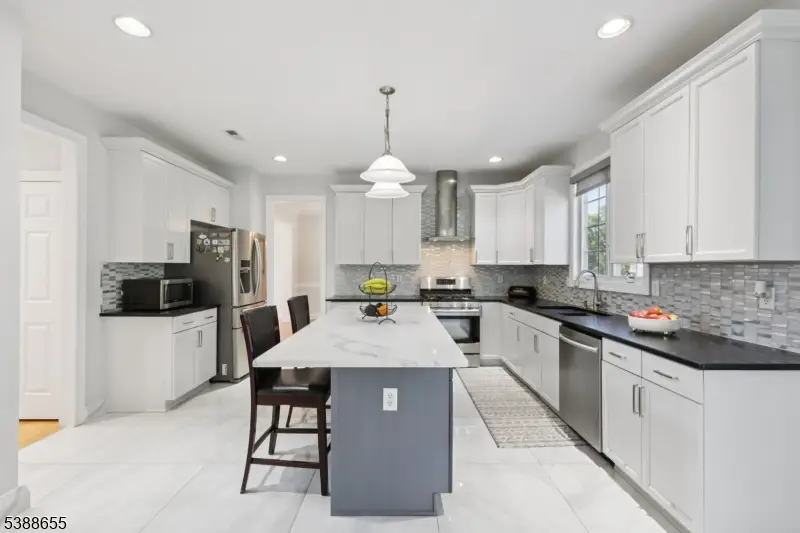 118 Junction Rd, Hampton, NJ 08827 - #3
