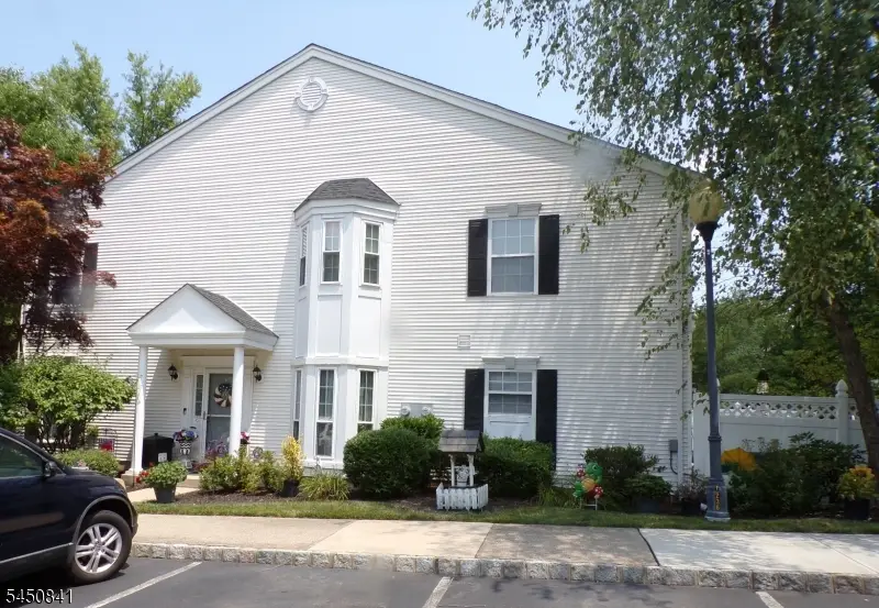 401 Harvest Ln, Monmouth Junction, NJ 08852 - #1