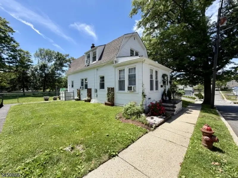 31 Hope St, Nutley, NJ 07110 - #1