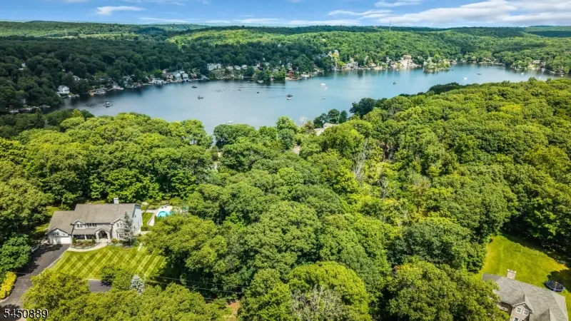 5 Toth Ln, Hopatcong, NJ 07843 - #1