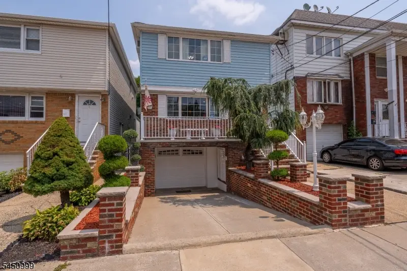 378 Cator Ave, Jersey City, NJ 07305 - #2