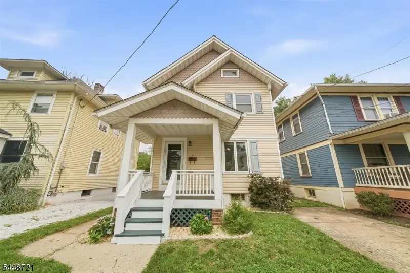 9 S Middaugh St, Somerville, NJ 08876 - #1