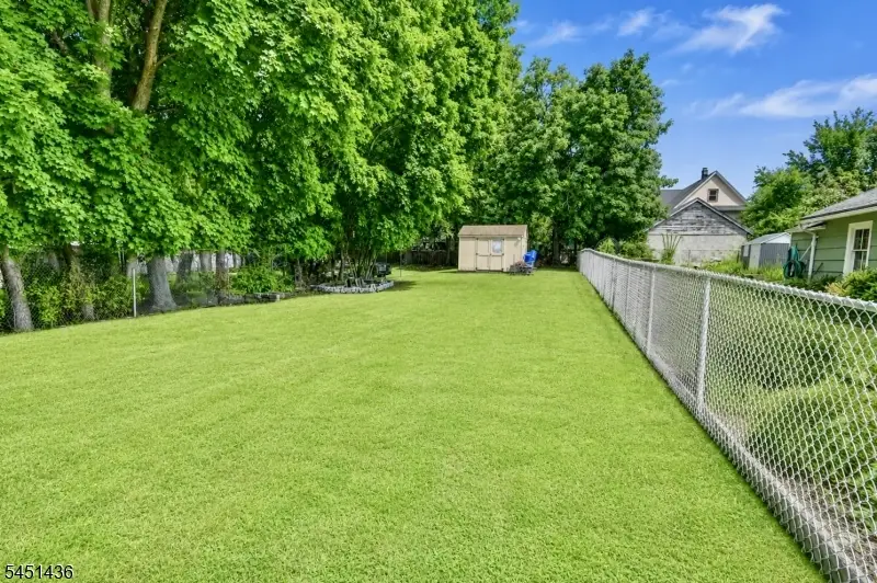 14 Cleveland St, Caldwell, NJ 07006 - #3