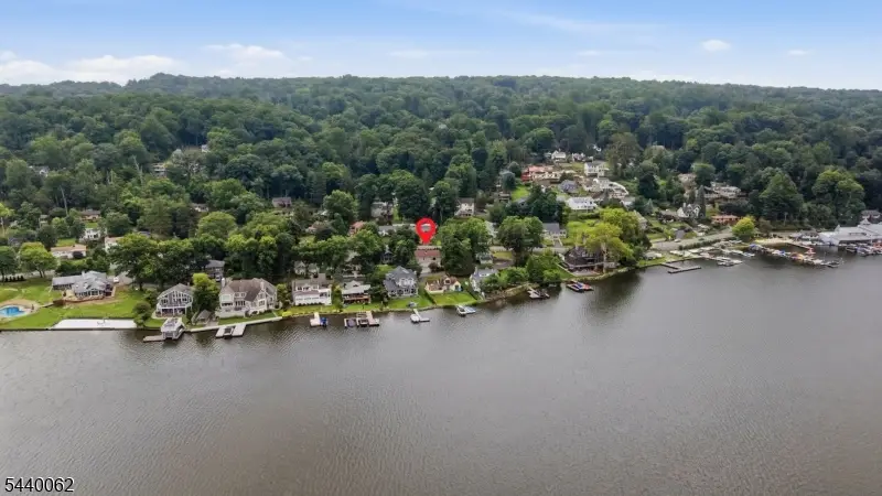 126 E Shore Trl, Lake Mohawk, NJ 07821 - #2