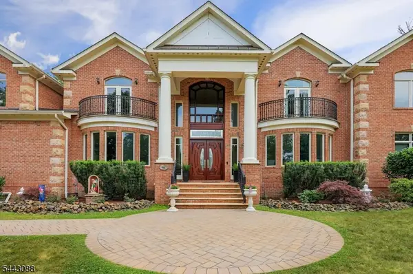 41 Mareu Dr, Watchung Boro, NJ 07069