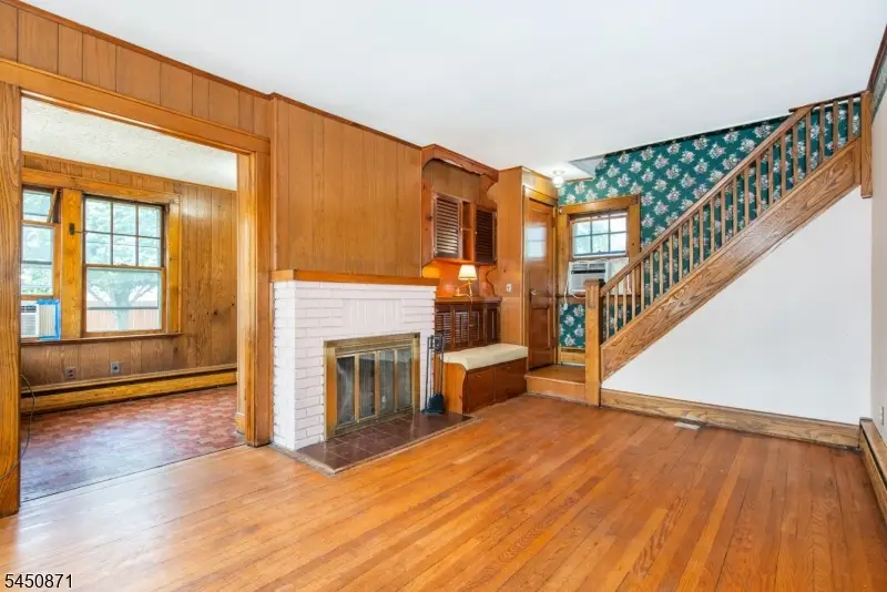135 W Colfax Ave, Roselle Park, NJ 07204 - #2