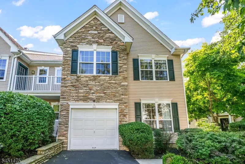 9 Battalion Dr #9, The Hills, NJ 07920 - #1
