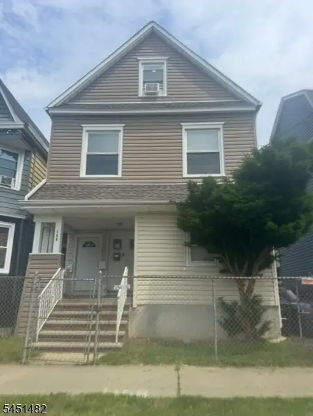 156-158 Lincoln Ave, Newark, NJ 07104 - #1