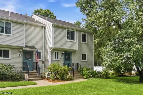 33 Fox Tail Ln, Hardyston Twp., NJ 07419