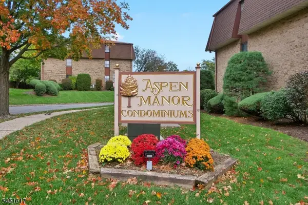 296B Alpine Way #B, Woodbridge Twp., NJ 07095