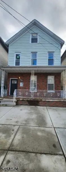 248 Clark Pl #2, Elizabeth City, NJ 07206