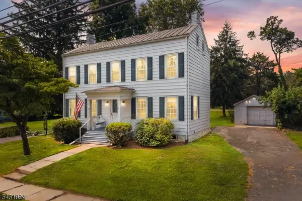 65 Washington St, Rocky Hill Boro, NJ 08553