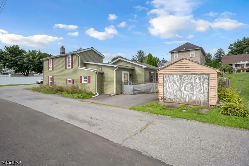 412 Pursel St, Phillipsburg, NJ 08865 - #2
