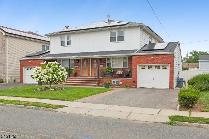 29 N 8th St, Kenilworth, NJ 07033 - #2
