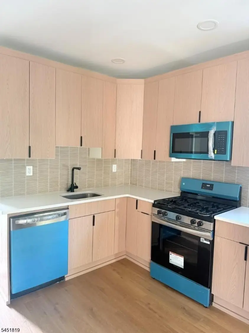 67 Manning Ave, North Plainfield, NJ 07060 - #2