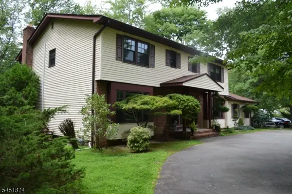 1 Glenbrook Ct, Hanover Twp., NJ 07981