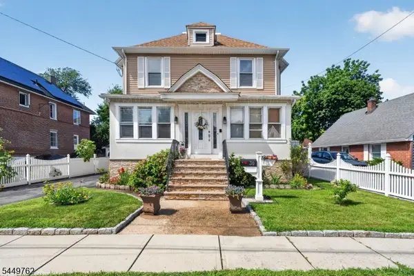 30 Elm St, Ridgefield Park Village, NJ 07660