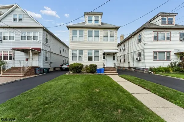 537 Maple Ave, Elizabeth City, NJ 07202