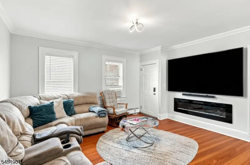 31 Meade St, West Orange, NJ 07052 - #3