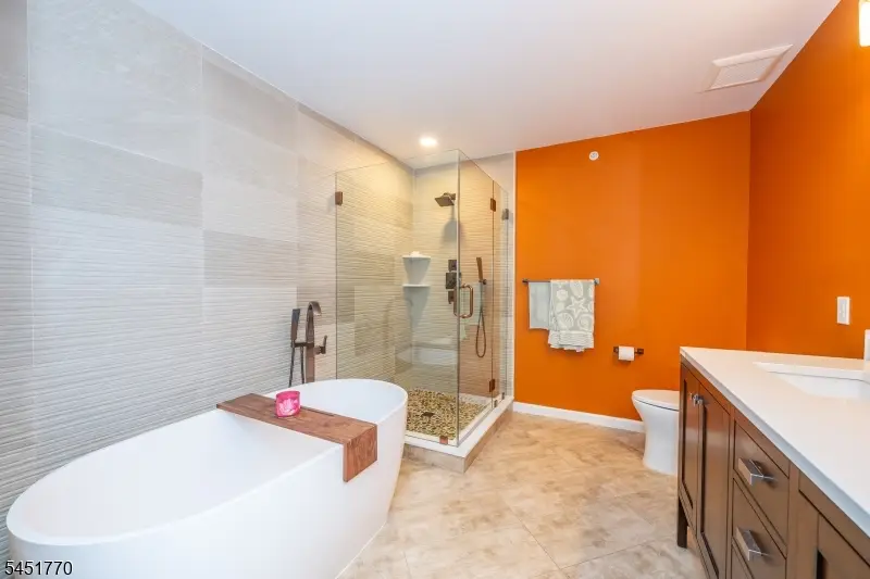 814 River Pl, Butler, NJ 07405 - #1