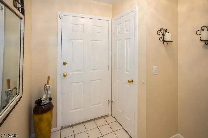 10 Brookstone Cir, Morris Plains, NJ 07950 - #2