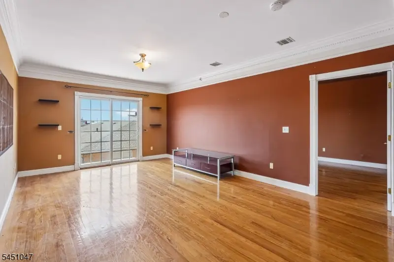 411-419 Chestnut St #3B, Newark, NJ 07105 - #3