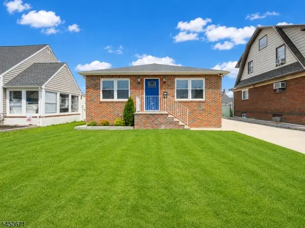 21 N 18th St, Kenilworth Boro, NJ 07033