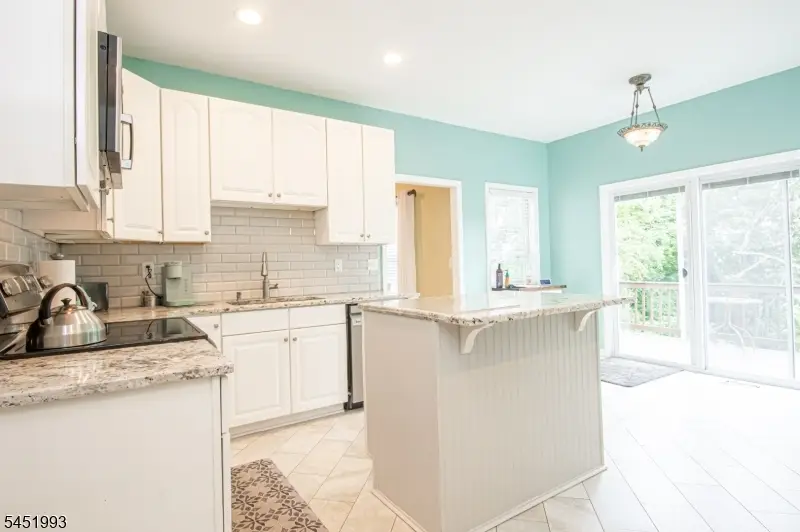 7 White Oak Dr, Vernon, NJ 07462 - #3