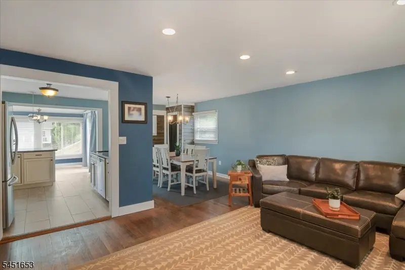 259 W Warren St, Washington, NJ 07882 - #3