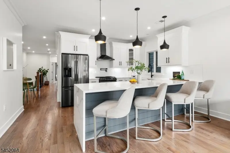 204 Bowers St, Jersey City, NJ 07307 - #2