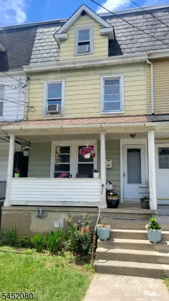272 Lincoln St, Phillipsburg Town, NJ 08865
