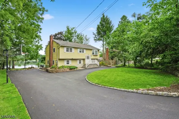 97 Shore Rd, Green Twp., NJ 07821