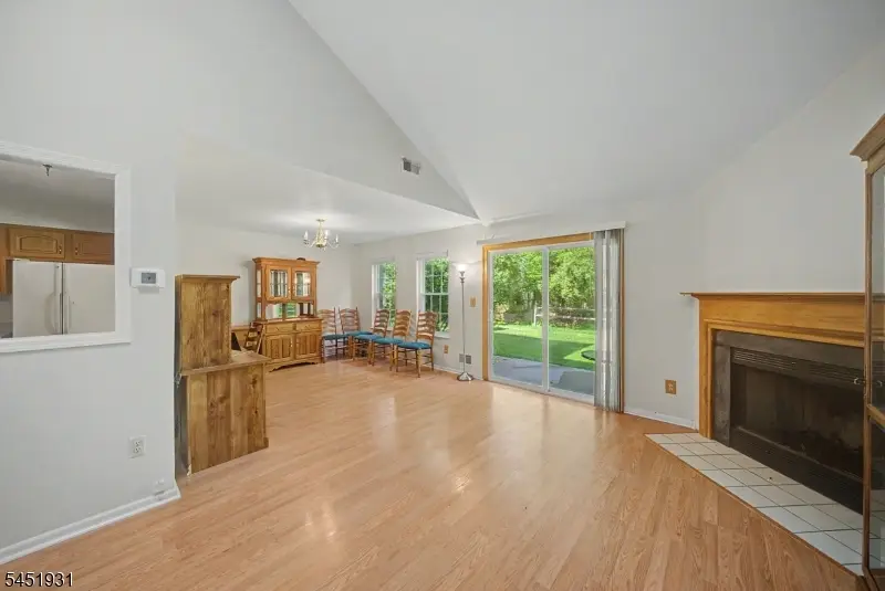 25 Pelican Pt, Hampton, NJ 07860 - #3