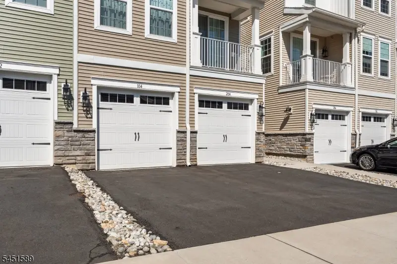 104 Iris Ct, Warren, NJ 07059 - #3