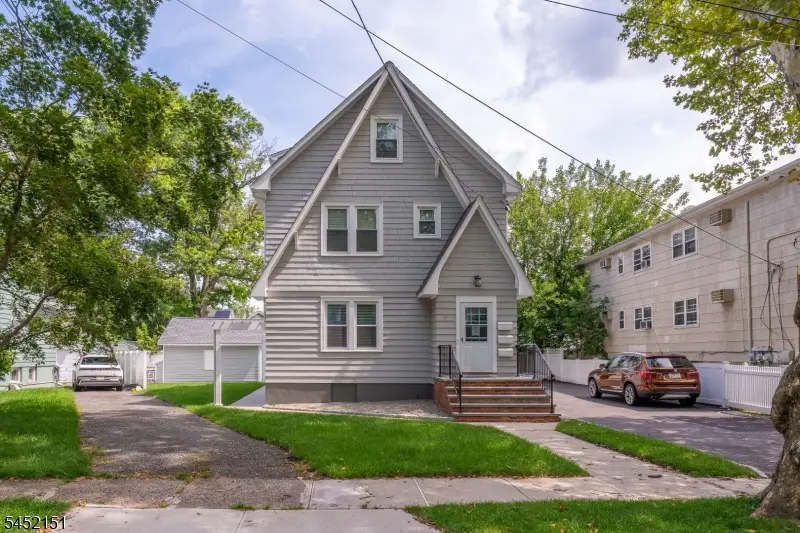 11 Evergreen Ave, Watsessing, NJ 07003 - #2