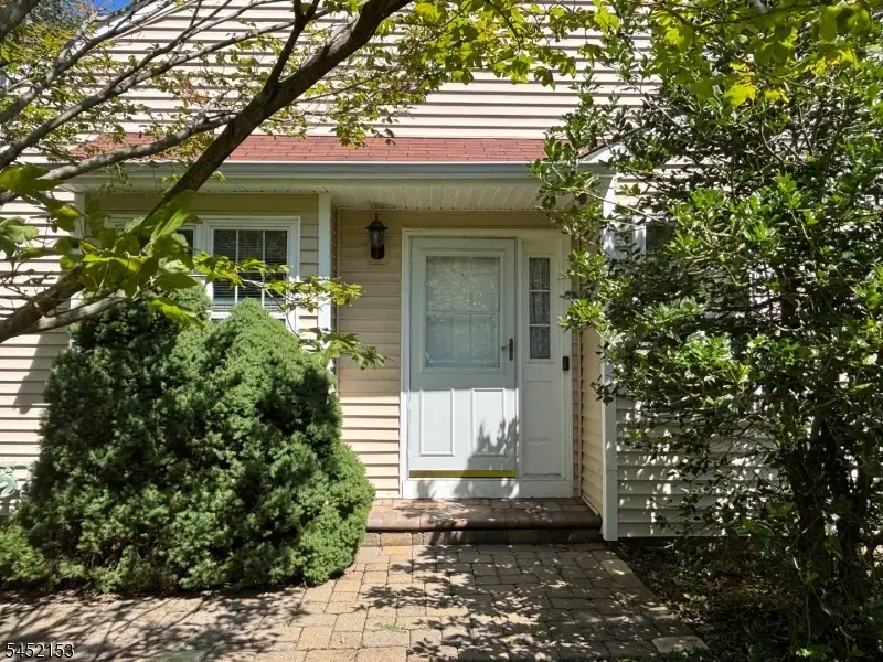 17 Choctaw Ridge Rd, Branchburg, NJ 08876 - #3
