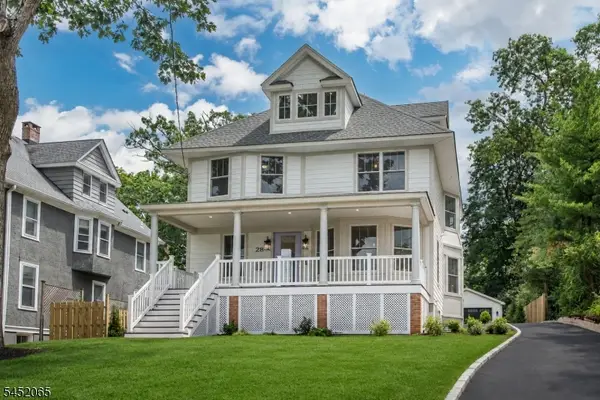 28 Mountain Ave, Summit City, NJ 07901