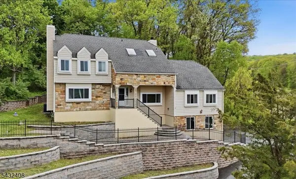 112 Knob Hill Rd, Washington Twp., NJ 07853