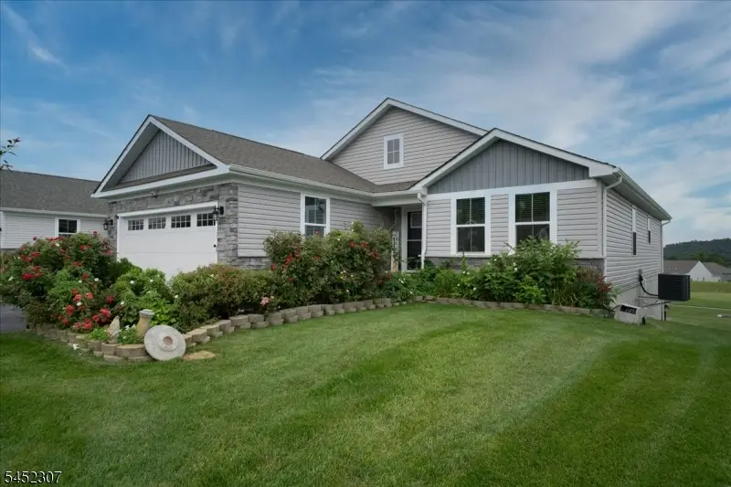 31 Lam Dr, Hardyston, NJ 07419 - #3