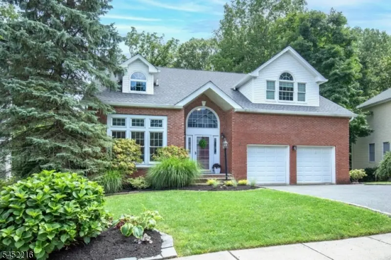 6 Fox Hollow Trl, Bernardsville, NJ 07924 - #1
