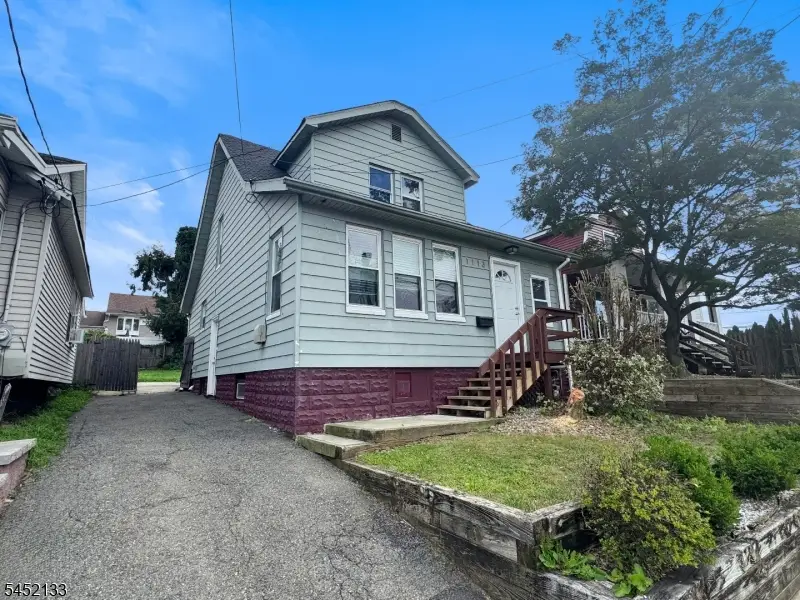 1113 Woolley Ave, Union, NJ 07083 - #2