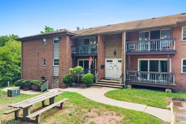 60 Deanna Dr, Apt 159 #159, Hillsborough Twp., NJ 08844