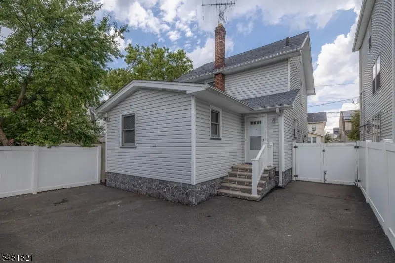 70 Mading Ter., Hillside, NJ 07205 - #3
