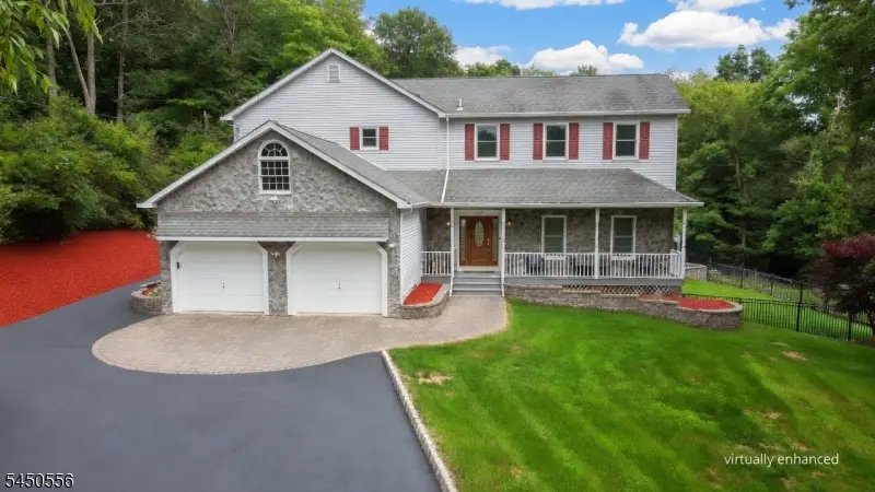 200 Longhouse Dr, Upper Greenwood Lake, NJ 07421 - #2