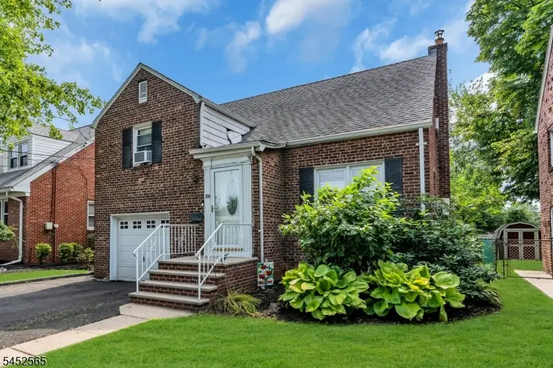 309 Raritan Rd, Linden, NJ 07036 - #2